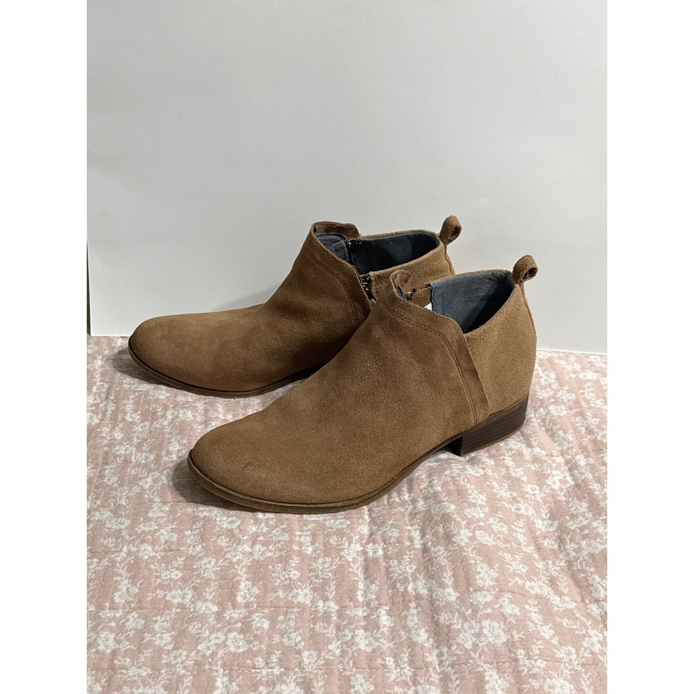 TOMS Leila Tan Suede Ankle Booties Women Size 11 Low Stacked Heel Side Zip Boot